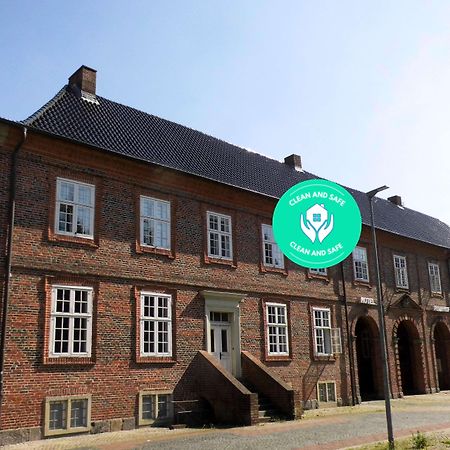 Hotel Pelli Hof Rendsburg By Tulip Inn Екстер'єр фото