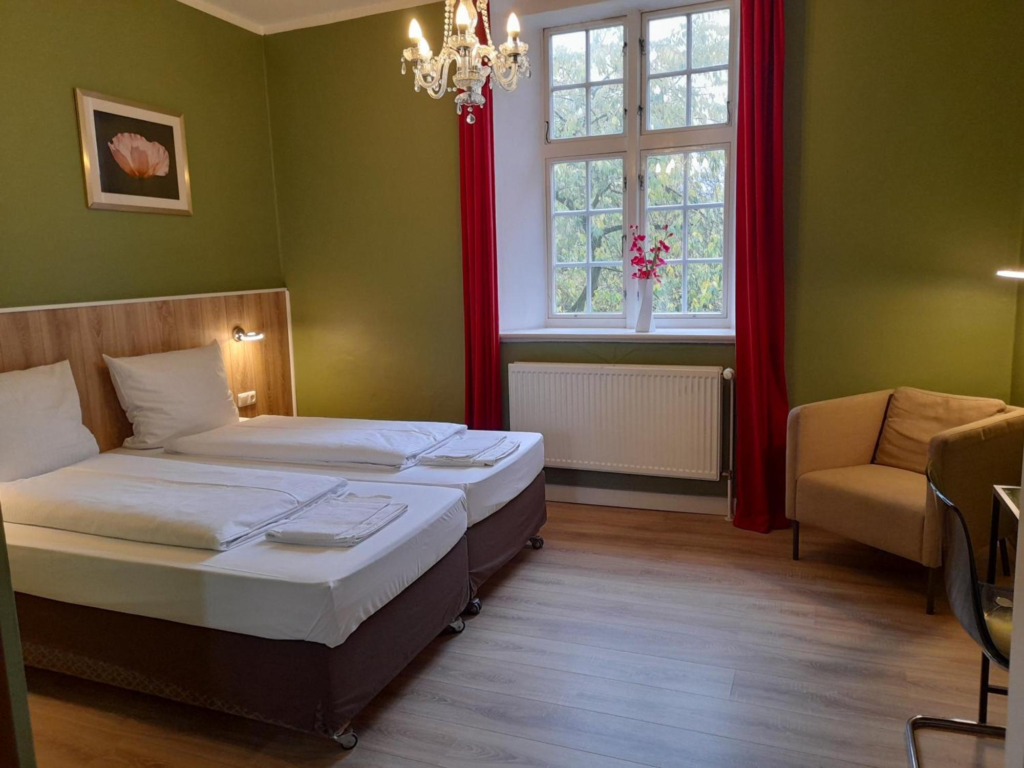 Hotel Pelli Hof Rendsburg By Tulip Inn Екстер'єр фото